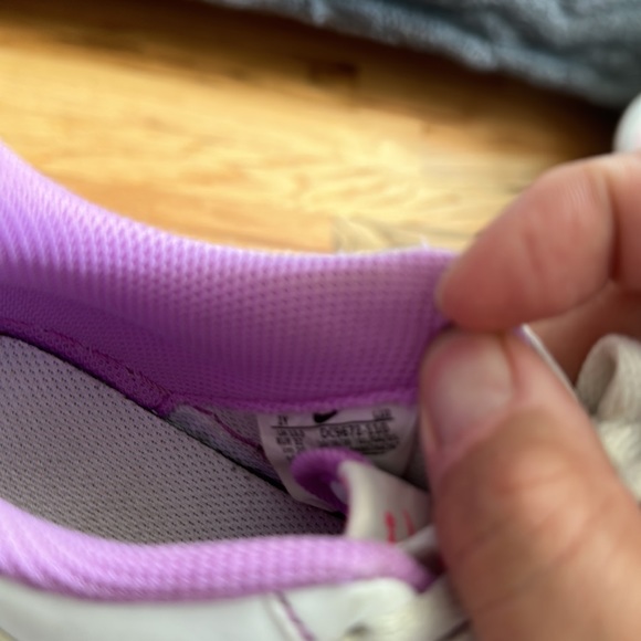 Nike Air Force 1 Contrast Stitch DC9672-110 Fuchsia Glow Purple Pink White Sz 1Y - Picture 8 of 8